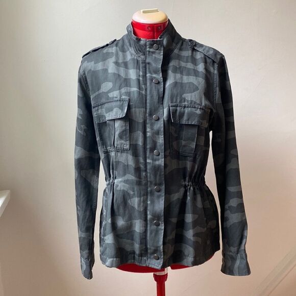 Rails Camouflage Tencel/Linen Blend Jacket - Picture 5 of 16